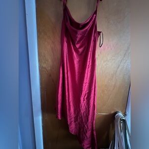 This is a nice simple red dress that’s amazing for the summer time